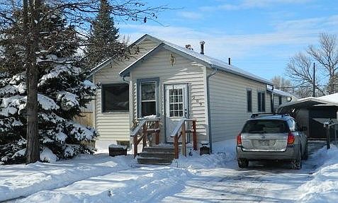 2nd image of 209 4th St