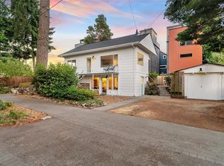 1511 N 100th St #1, Seattle, WA 98133