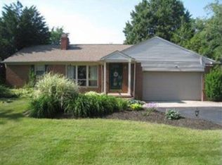 6115 Wilson Mills Rd, Highland Heights, OH 44143