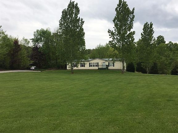 3rd image of 7496 Walker Rd