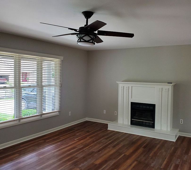 1st image of 227 Lakewood Dr