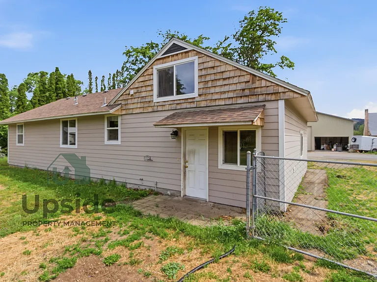 8719 E Valleyway Ave — Photo 33
