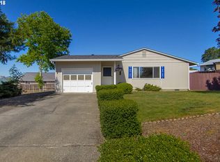 410 NW Elizabeth Ave, Winston, OR 97496