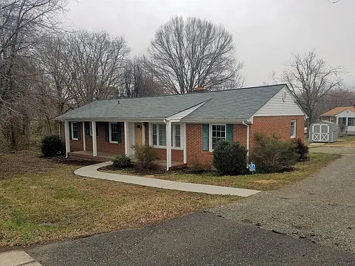 2209 Courthouse Rd Photo 1