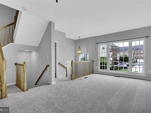 3rd image of 17478 Bayou Bend Cir