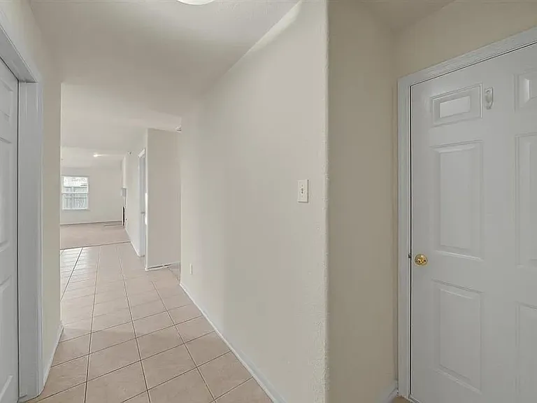 10230 Canyon Rose Ln — Photo 14