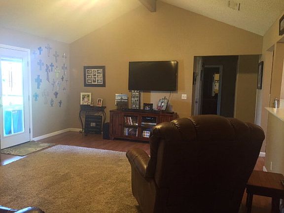 4th image of 10702 E County Road 105