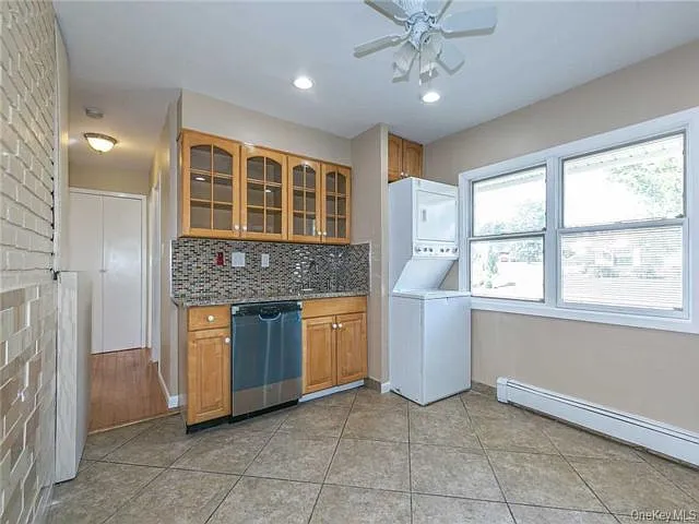 68 Bloomingdale Rd — Photo 5