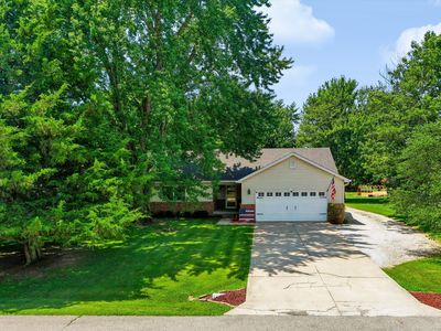 11129 N Shelby 460 W, New Palestine, IN, 46163