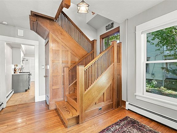 2nd image of 111 Center St