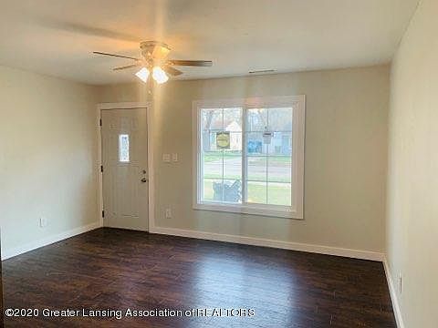 4th image of 2918 Cabot Dr