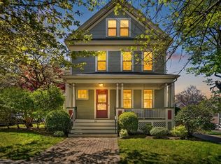 84 Lincoln St, Melrose, MA 02176