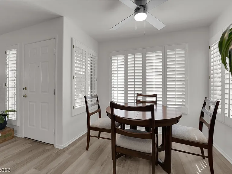 3425 E Russell Rd #156 — Photo 11