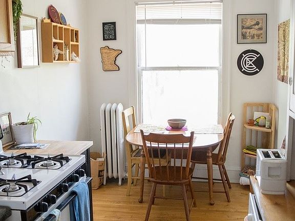 2nd image of 608 Lincoln Ave APT 107