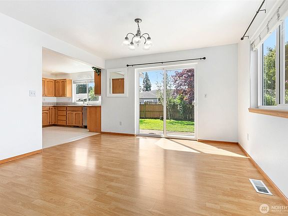 5th image of 4749 Moonglow Place