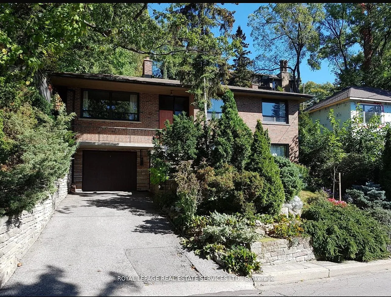 4 bed, $4,950 — Photo 1