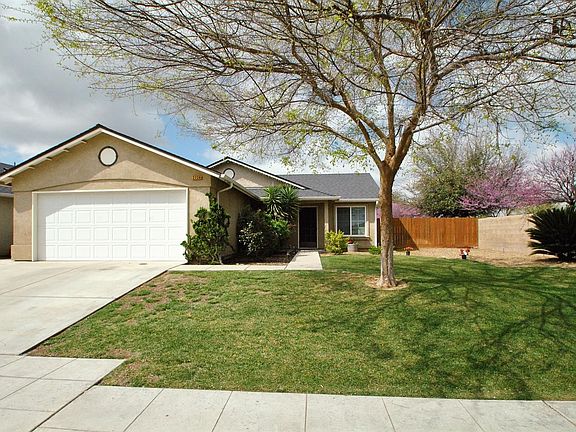 2nd image of 2326 S Sabre Ave