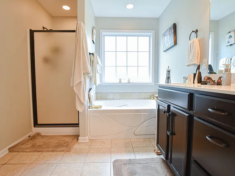 3702 Windmill Ct — Photo 12
