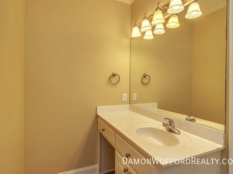 119 Kenzie Dr — Photo 45
