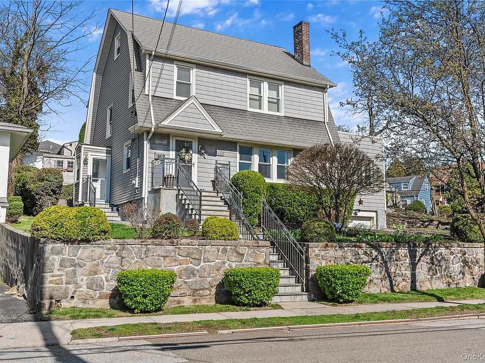 1st image of 35 Lispenard Avenue