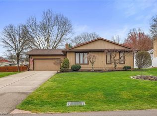 3425 Crownpoint St NW, Massillon, OH 44646