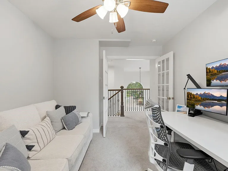 43 N Queenscliff Cir — Photo 31