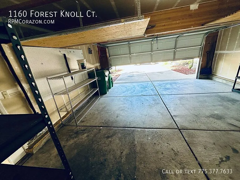 1160 Forest Knoll Ct — Photo 23