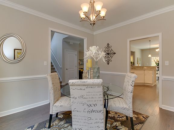 5th image of 5804 Bernhowe Manor Ln