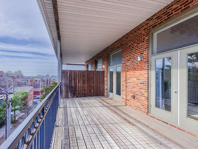 1808 Chouteau Ave — Photo 16