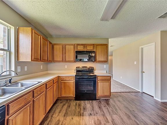 5th image of 2952 Santa Sabina Dr