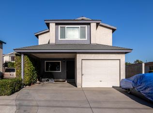 411 Acacia Rd, Santa Paula, CA 93060