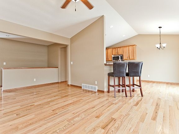 3rd image of 8633 Harrington Dr NE