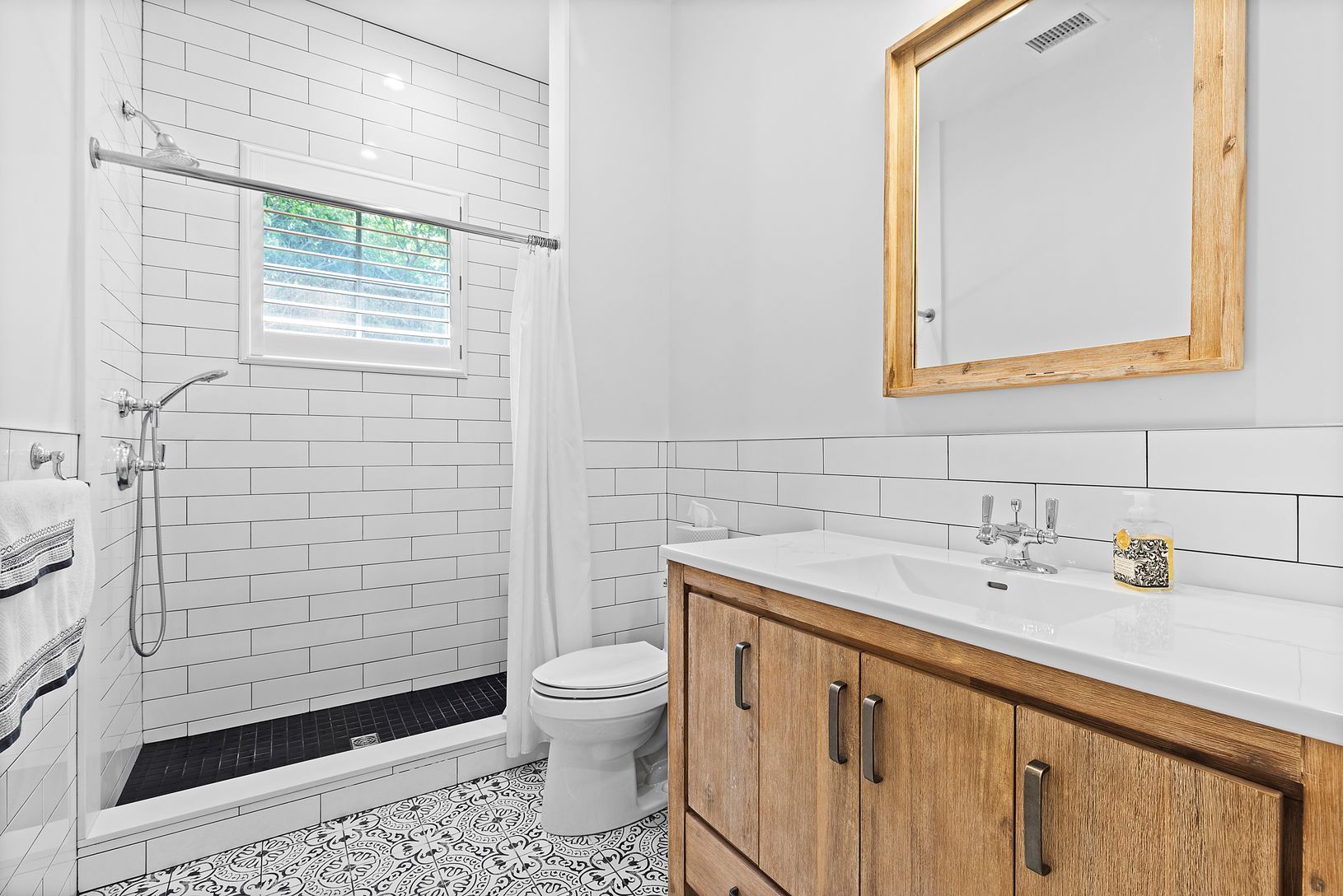  Guest Bathroom 1