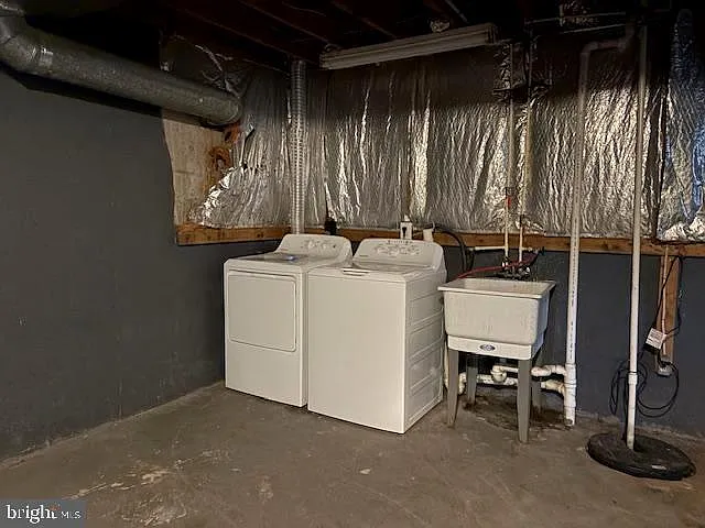 1018 Willowleaf Way — Photo 33
