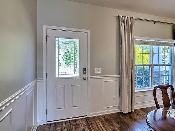 5th image of 105 Dorado Way