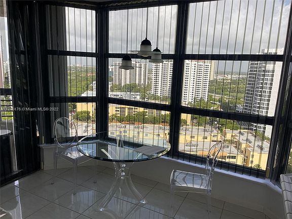 5th image of 3530 Mystic Pointe Dr APT 1905