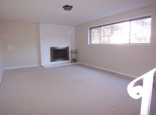1713 Mark Ln, Rockville, MD 20852
