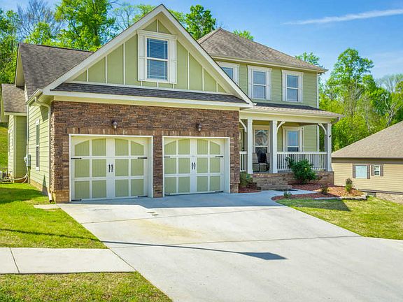 2nd image of 178 Vineyard Blvd