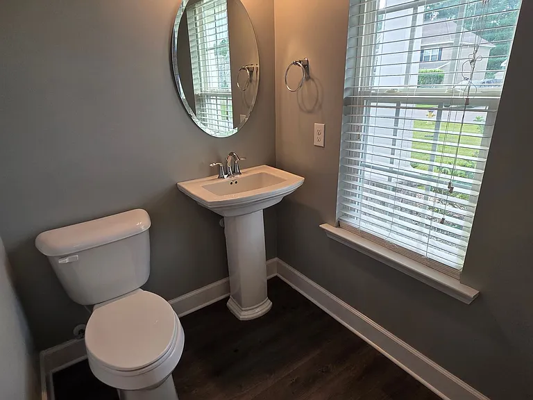 130 Clover Point Cir — Photo 10