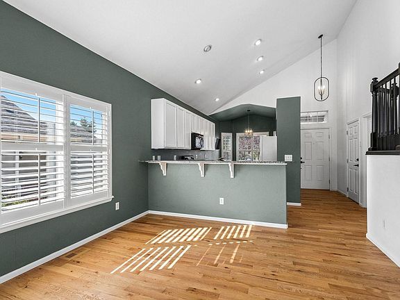 4th image of 2174 Indian Paintbrush Way