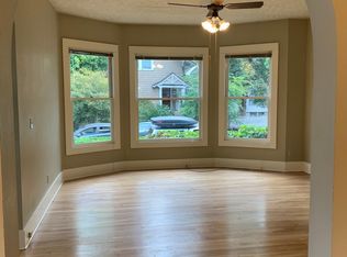 923 SE 37th Ave, Portland, OR 97214