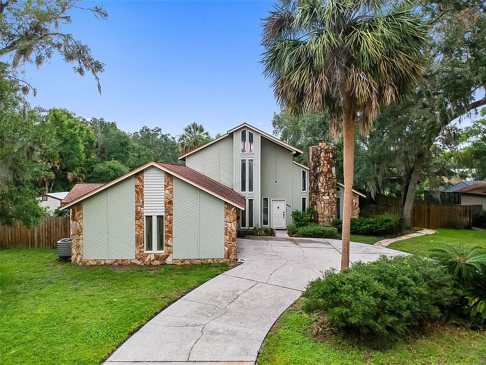 1st image of 826 SCENIC HEIGHTS DRIVE