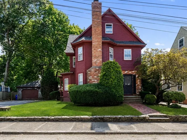 22 3rd St, Attleboro, MA 02703