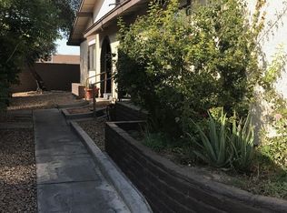 5737 Smoke Ranch Rd, Las Vegas, NV 89108