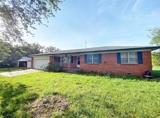 10864 E Don Maggard Rd, Locust Grove, OK 74352