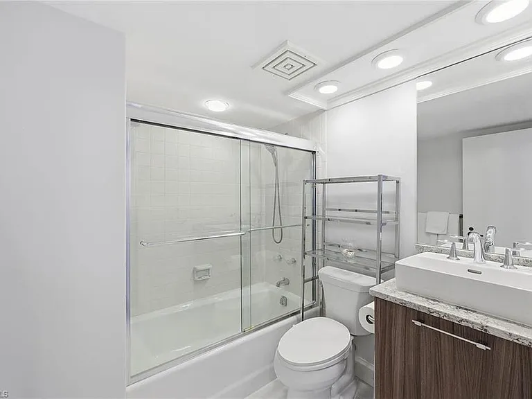 4751 Gulf Shore Blvd N #1408 — Photo 36