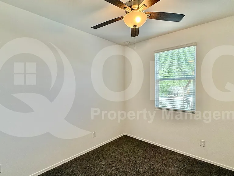 1172 W Paradise Way — Photo 7