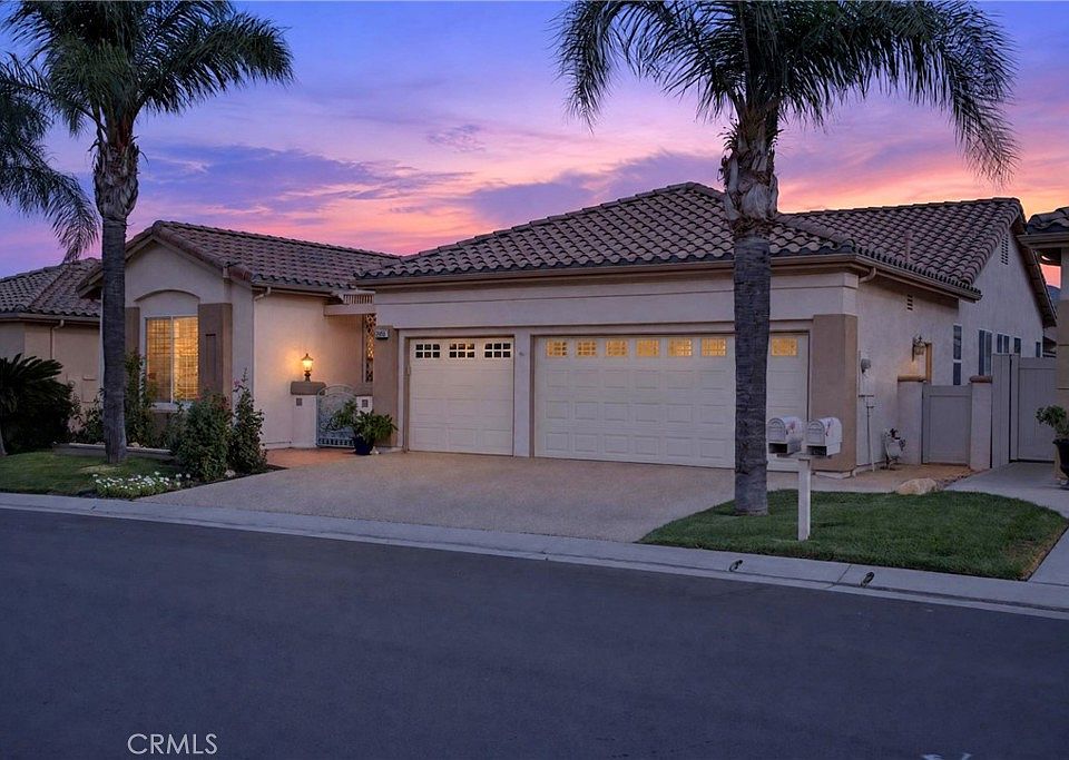 1st image of 4979 Singing Hills Dr