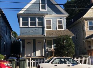 93 Park Ter, Bridgeport, CT 06604