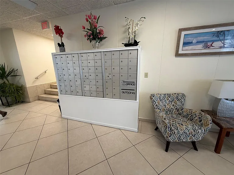 3000 Riomar St #406 — Photo 18